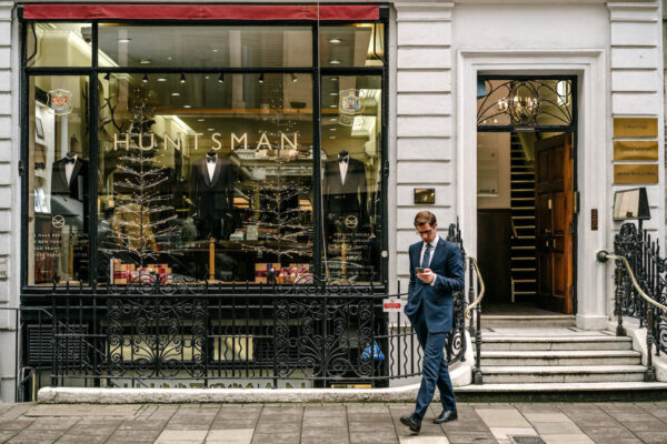 Savile Row: o endereço que ensinou o mundo a se vestir com critério